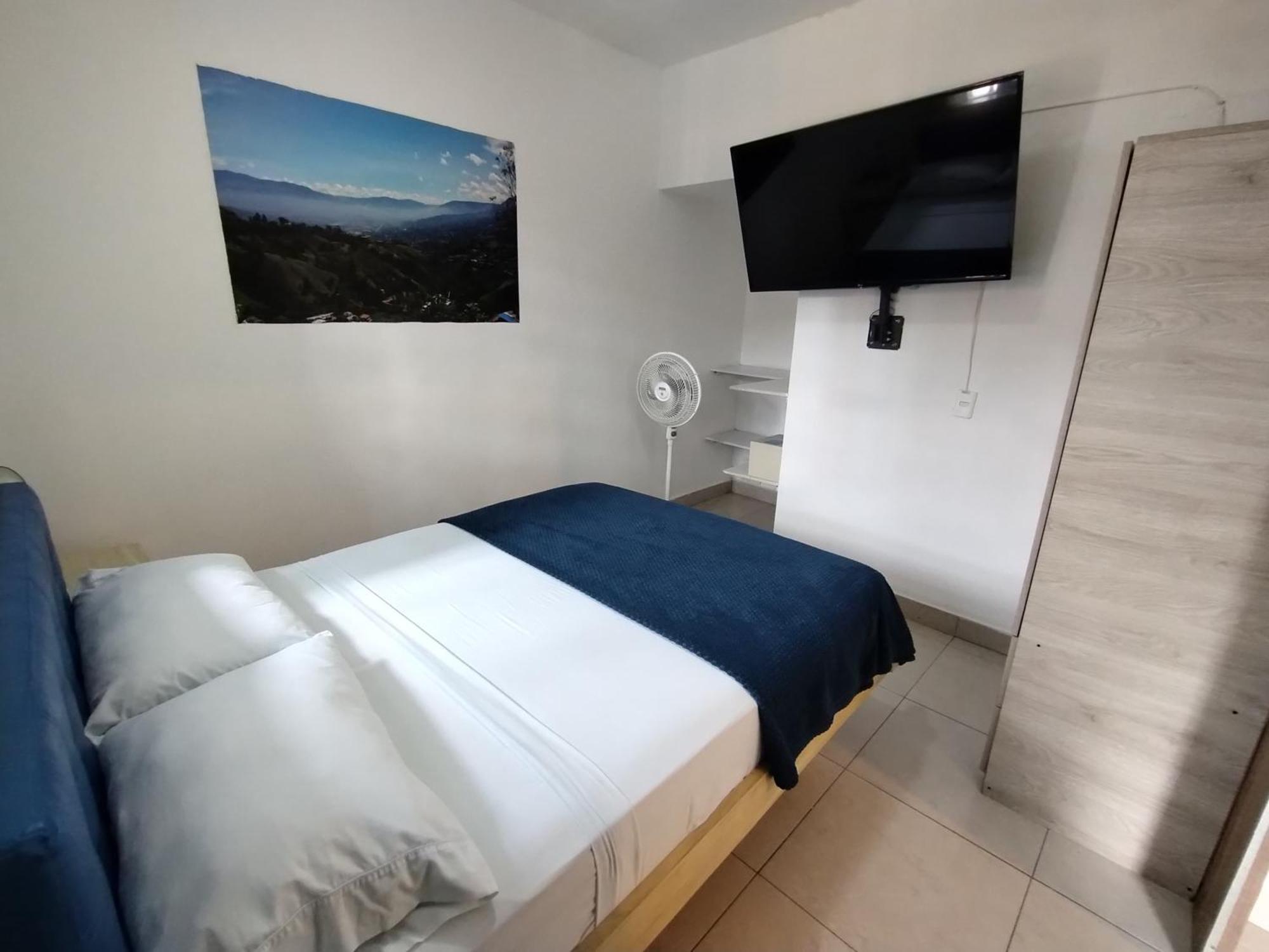 Air Guest House Μεντεγίν Εξωτερικό φωτογραφία