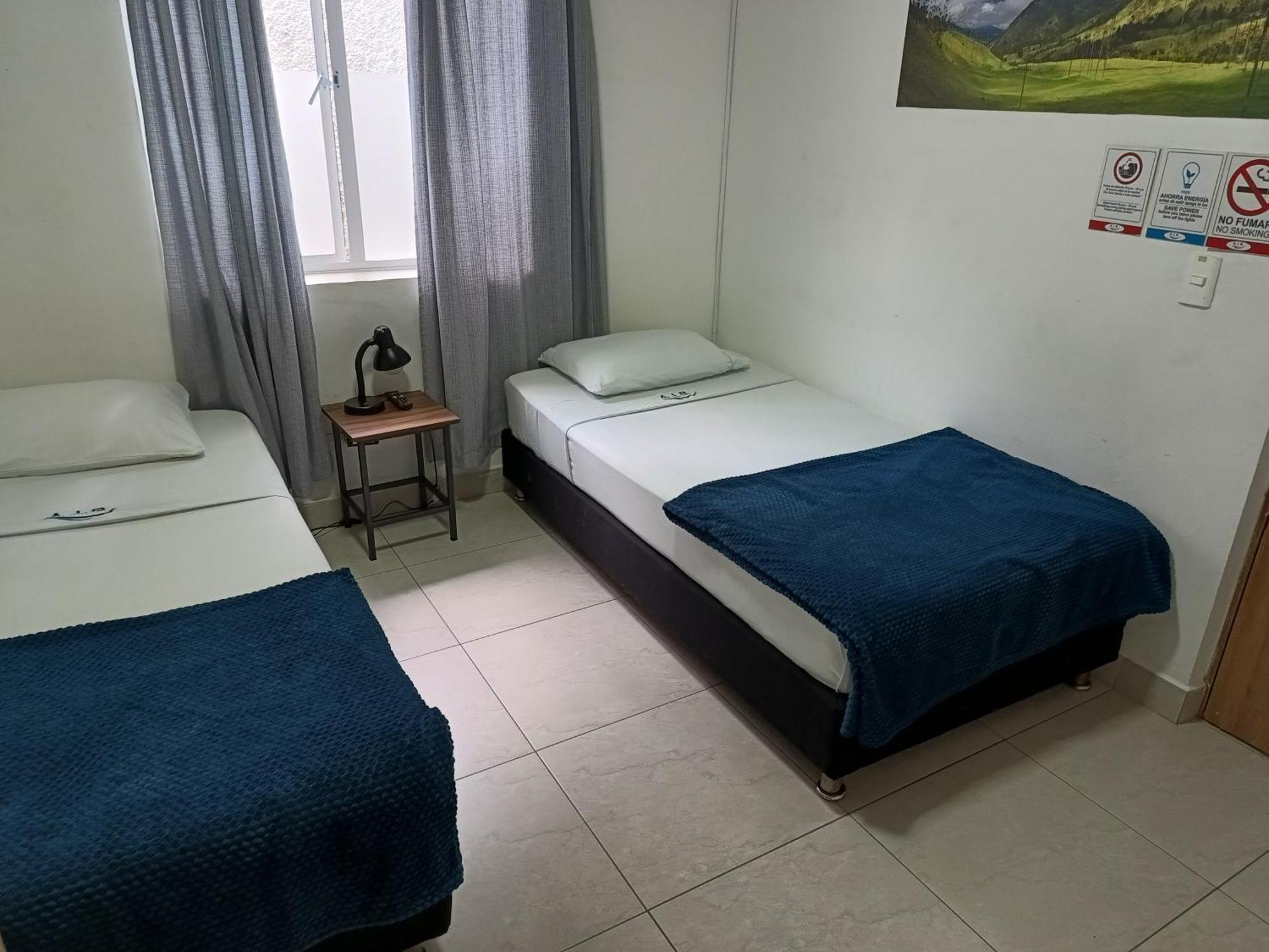 Air Guest House Μεντεγίν Εξωτερικό φωτογραφία