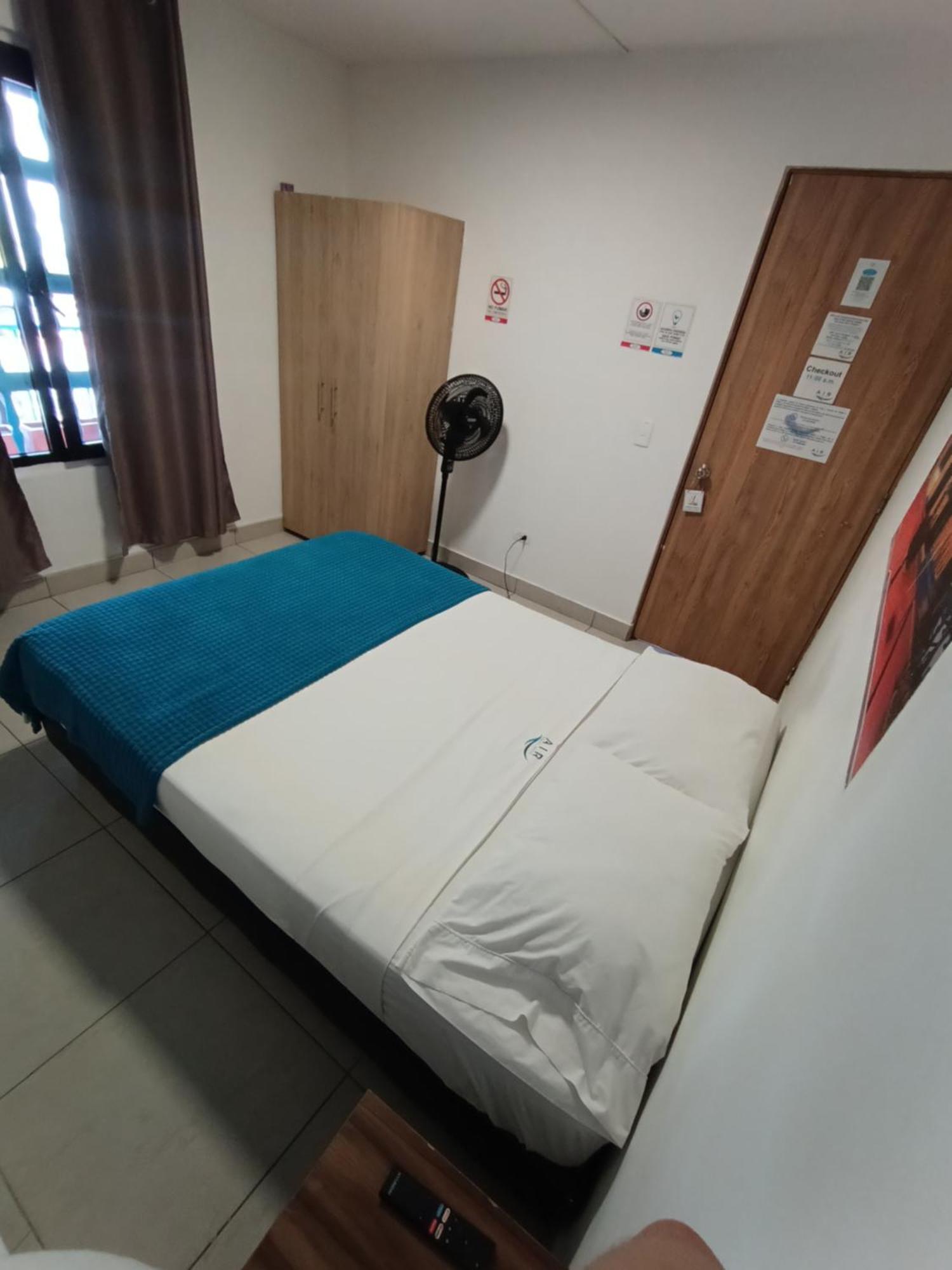Air Guest House Μεντεγίν Εξωτερικό φωτογραφία